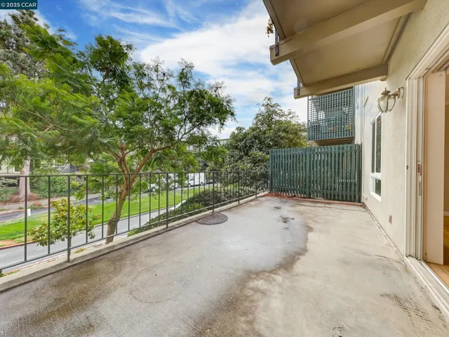 $585,000 | 820 North Delaware Street, Unit 215, San Mateo, CA 94401