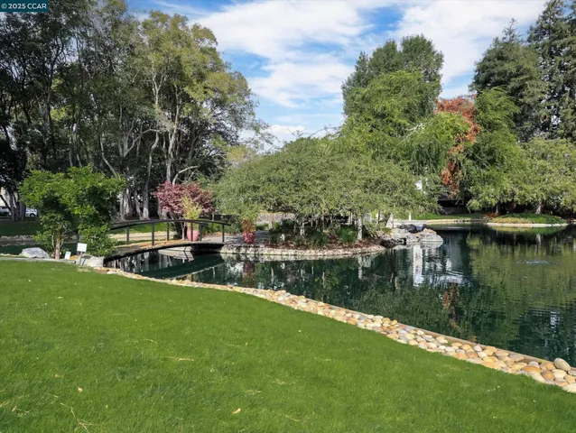 $585,000 | 820 North Delaware Street, Unit 215, San Mateo, CA 94401