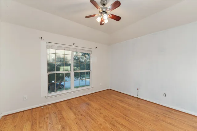 $329,988 | 1520 Allison Street, Alvin, TX 77511