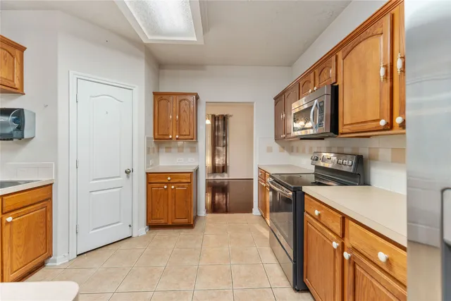 $329,988 | 1520 Allison Street, Alvin, TX 77511