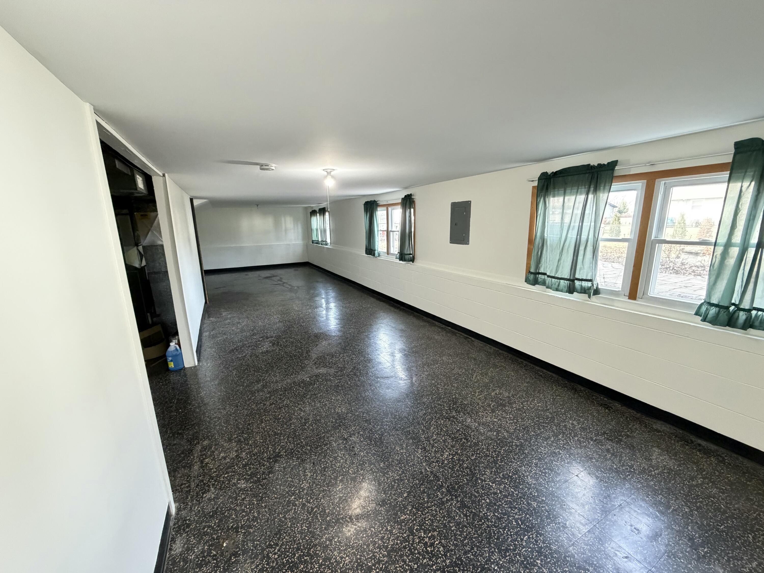 3519 45th Street Highland, IN 46322 - Photo 19 of 31 3000x2250