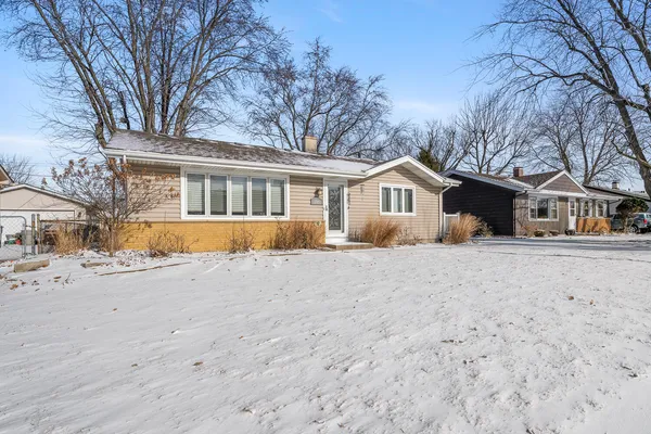 $268,700 | 3519 45th Street, Highland, IN 46322