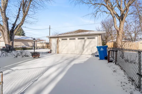 $268,700 | 3519 45th Street, Highland, IN 46322