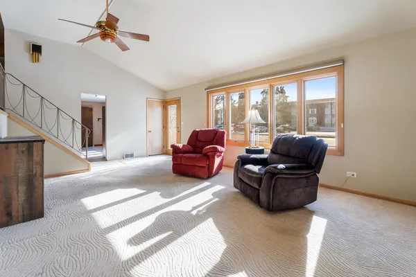 $268,700 | 3519 45th Street, Highland, IN 46322