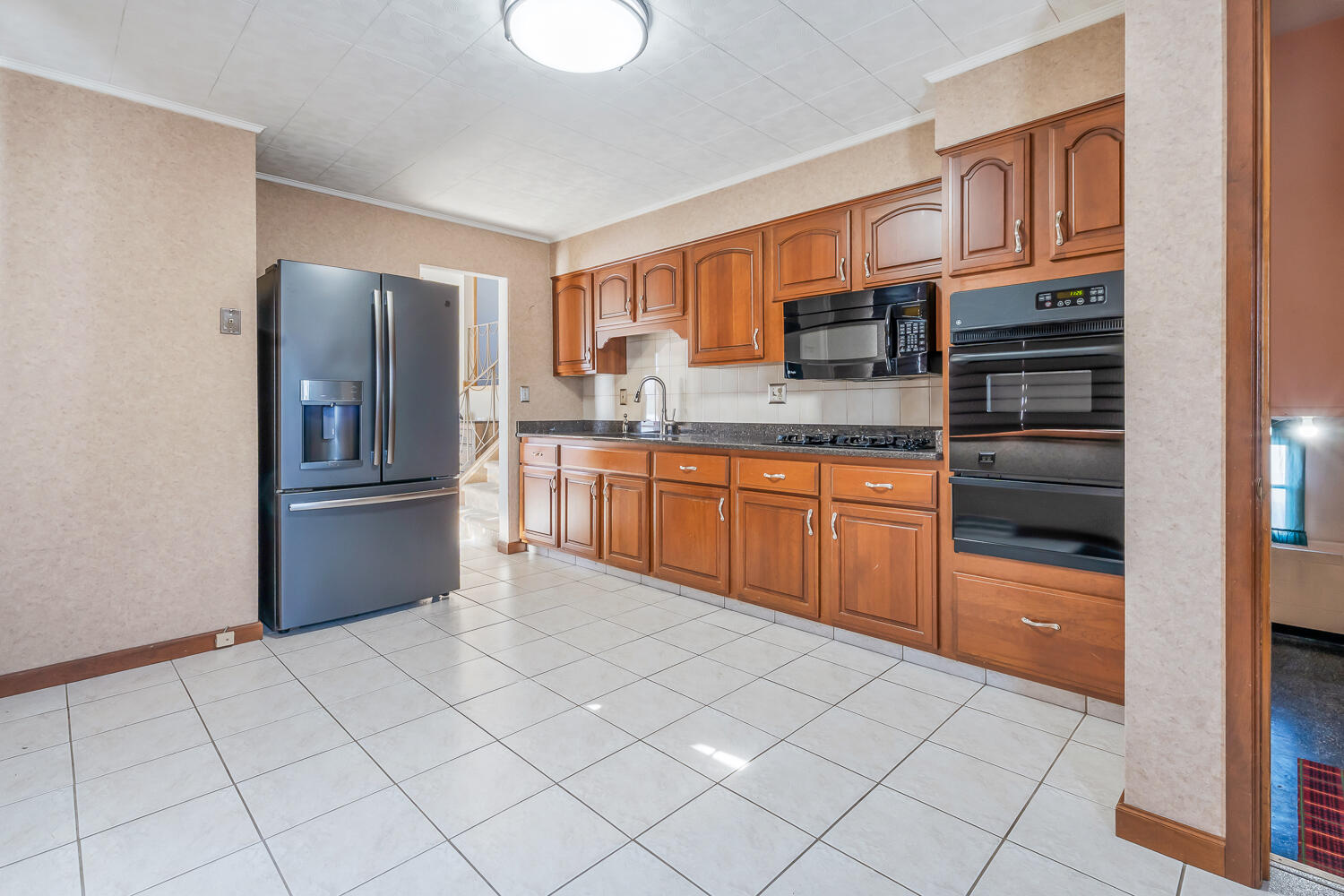 3519 45th Street Highland, IN 46322 - Photo 5 of 31 1500x1000