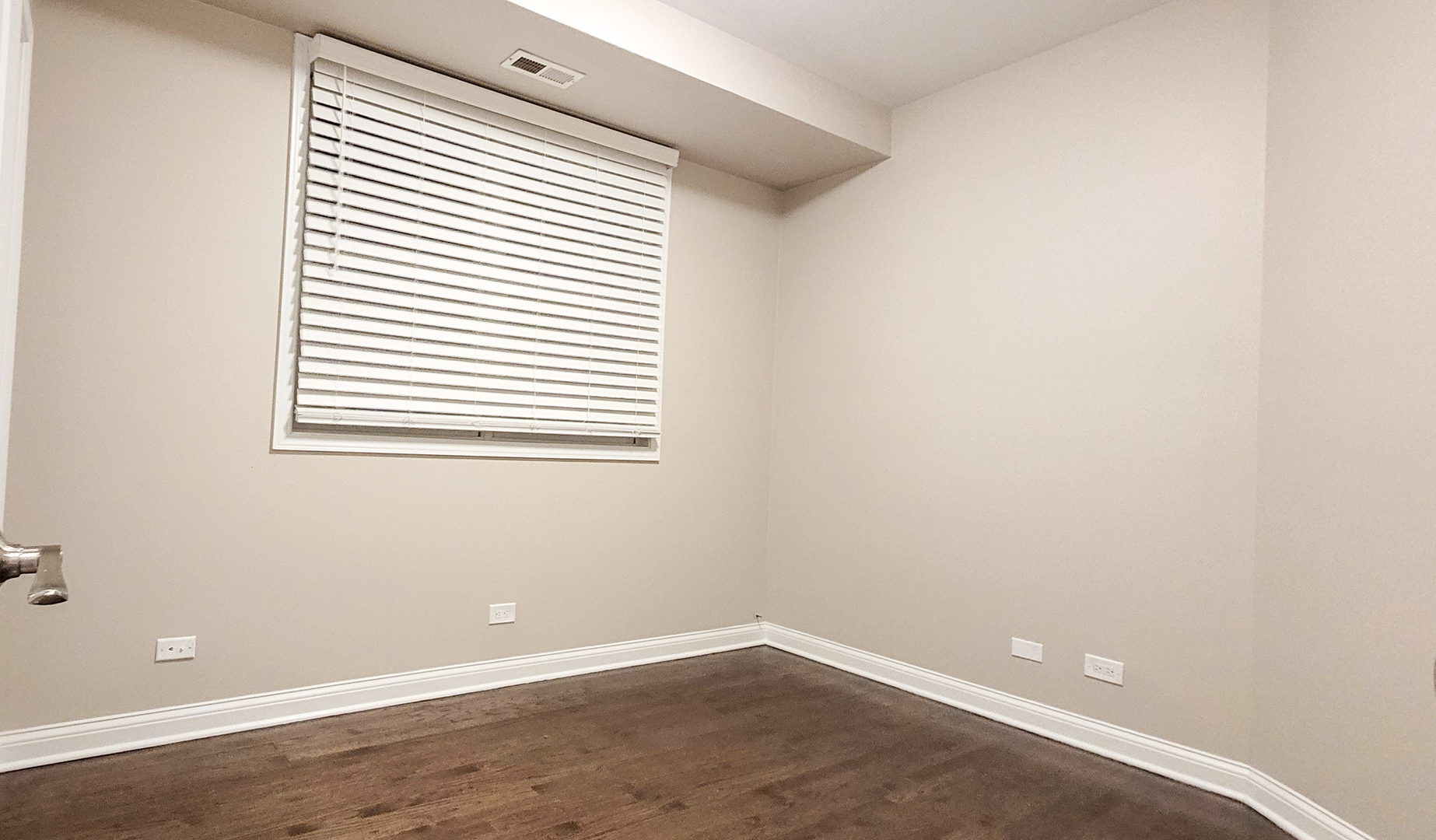 4541 South Evans Avenue, Unit 2 Chicago, IL 60653 - Photo 13 of 33