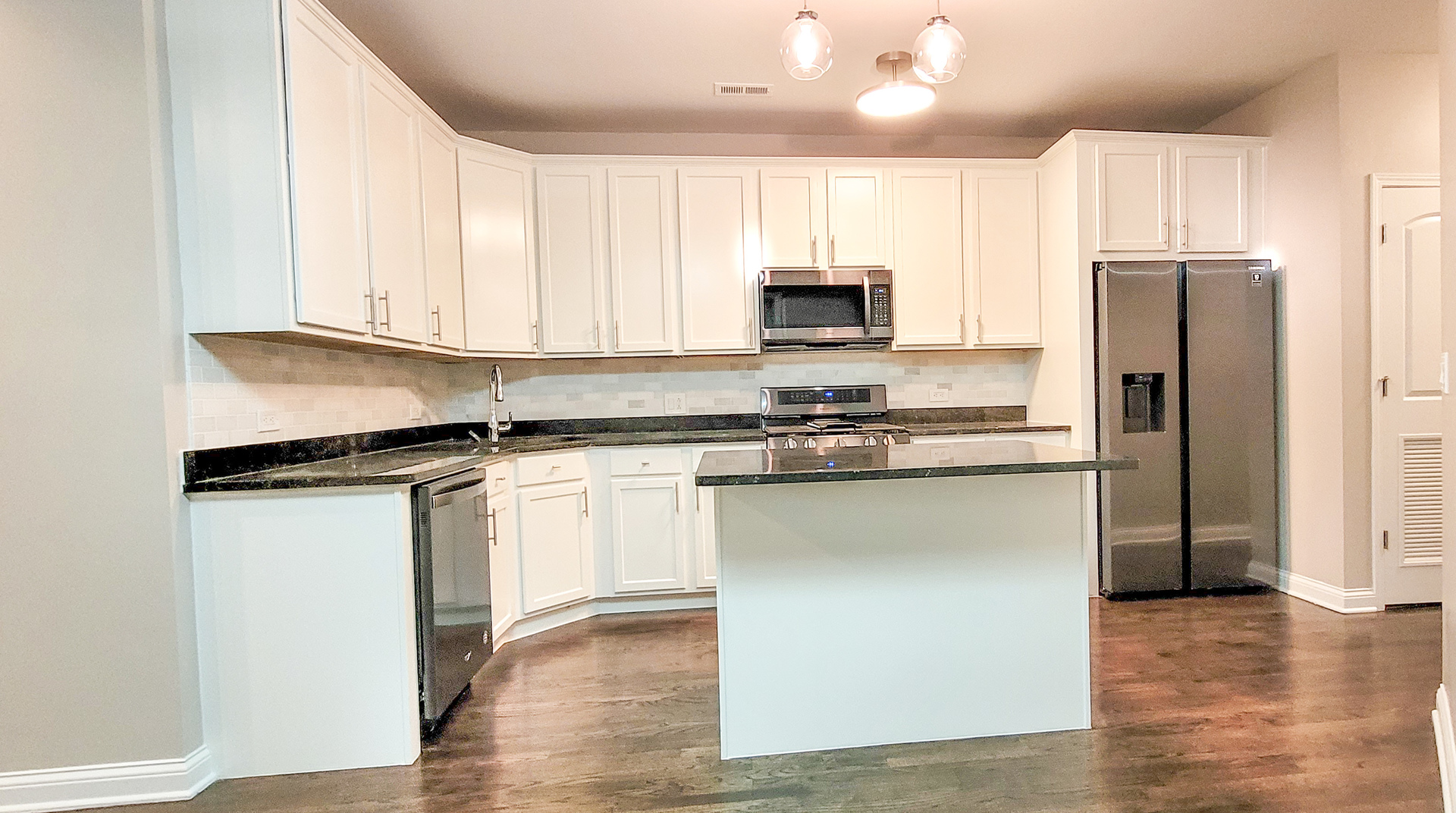 4541 South Evans Avenue, Unit 2 Chicago, IL 60653 - Photo 8 of 33