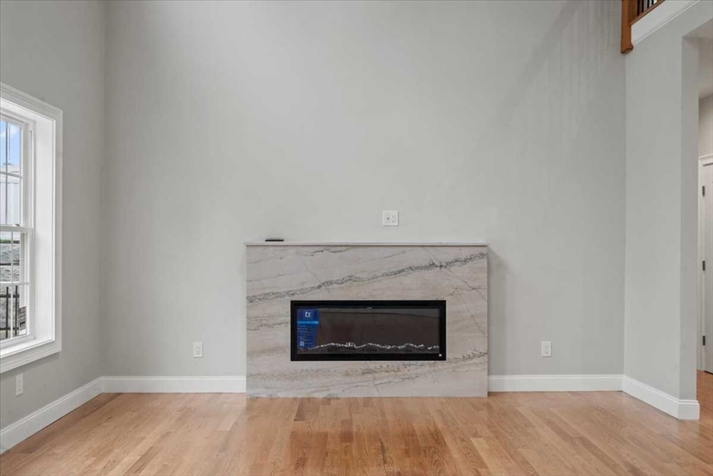 241 Lake Avenue Worcester, MA 01604 - Photo 11 of 42 a room with a fireplace