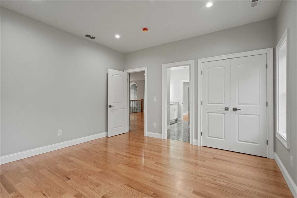 241 Lake Avenue Worcester, MA 01604 - Photo 31 of 42 a view of empty room