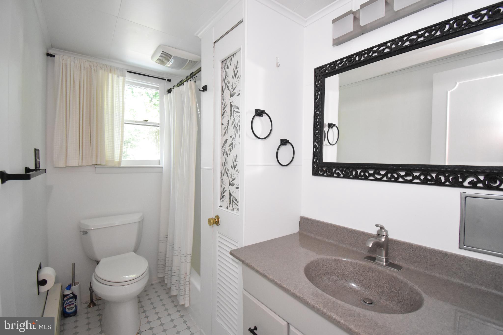 70 Centre Street Haddonfield, NJ 08033 - Photo 17 of 17 Full bath