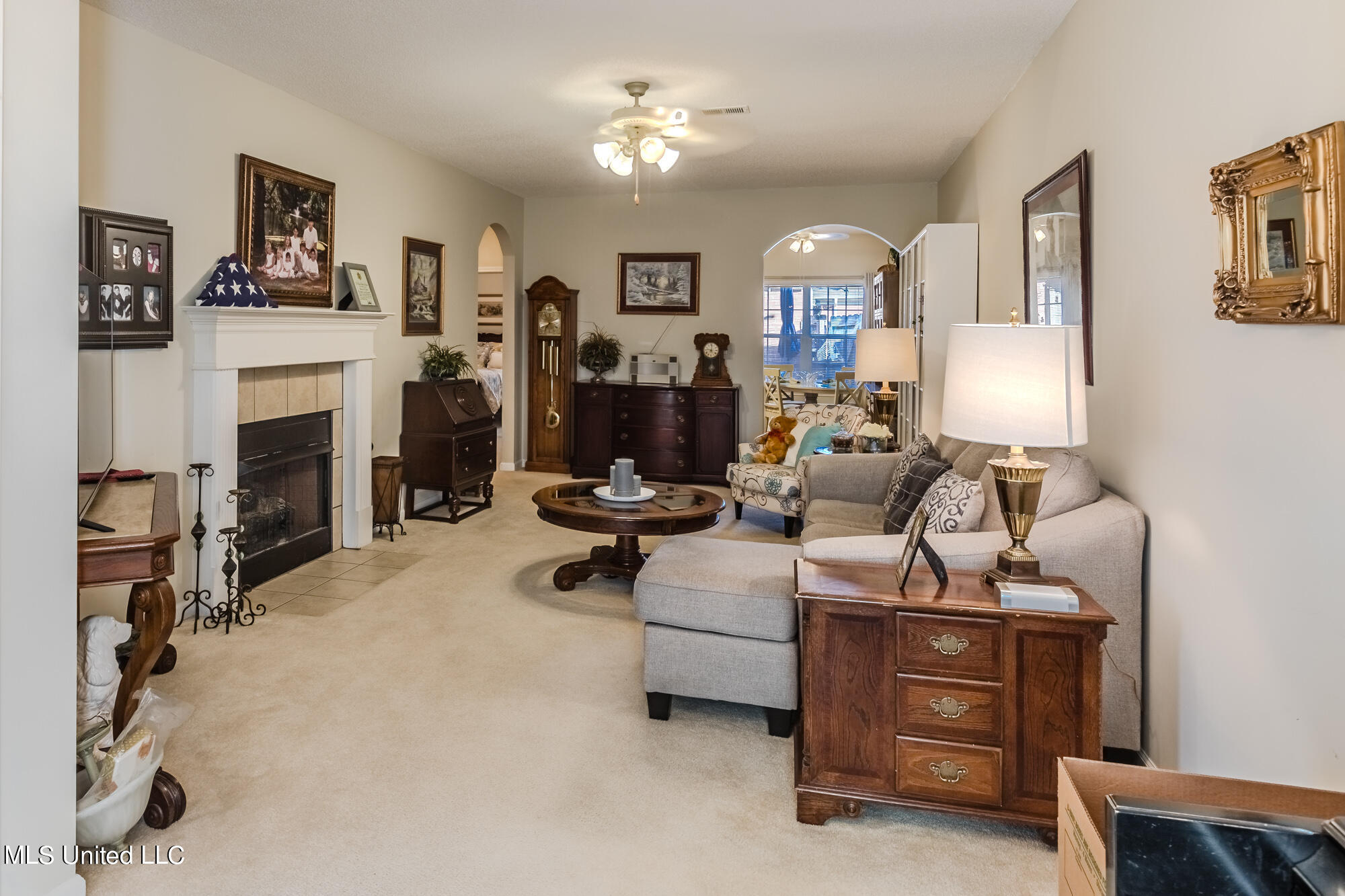 849 Cardinal Lane Hernando, MS 38632 - Photo 6 of 19 jlance-849 Cardinal Lane-S-239364sj_06