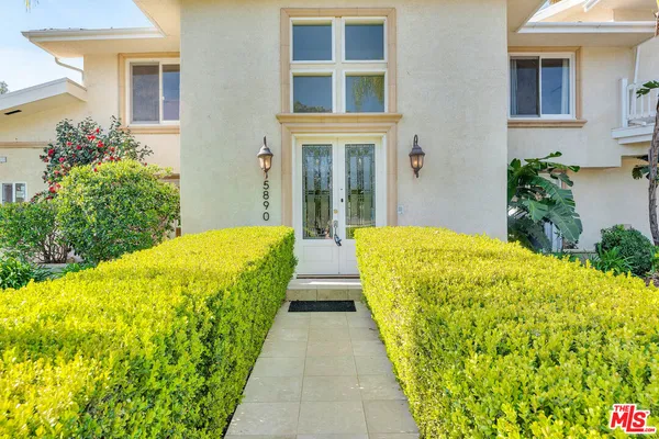 $8,995 | 5890 Fairhaven Avenue, Woodland Hills, CA 91367