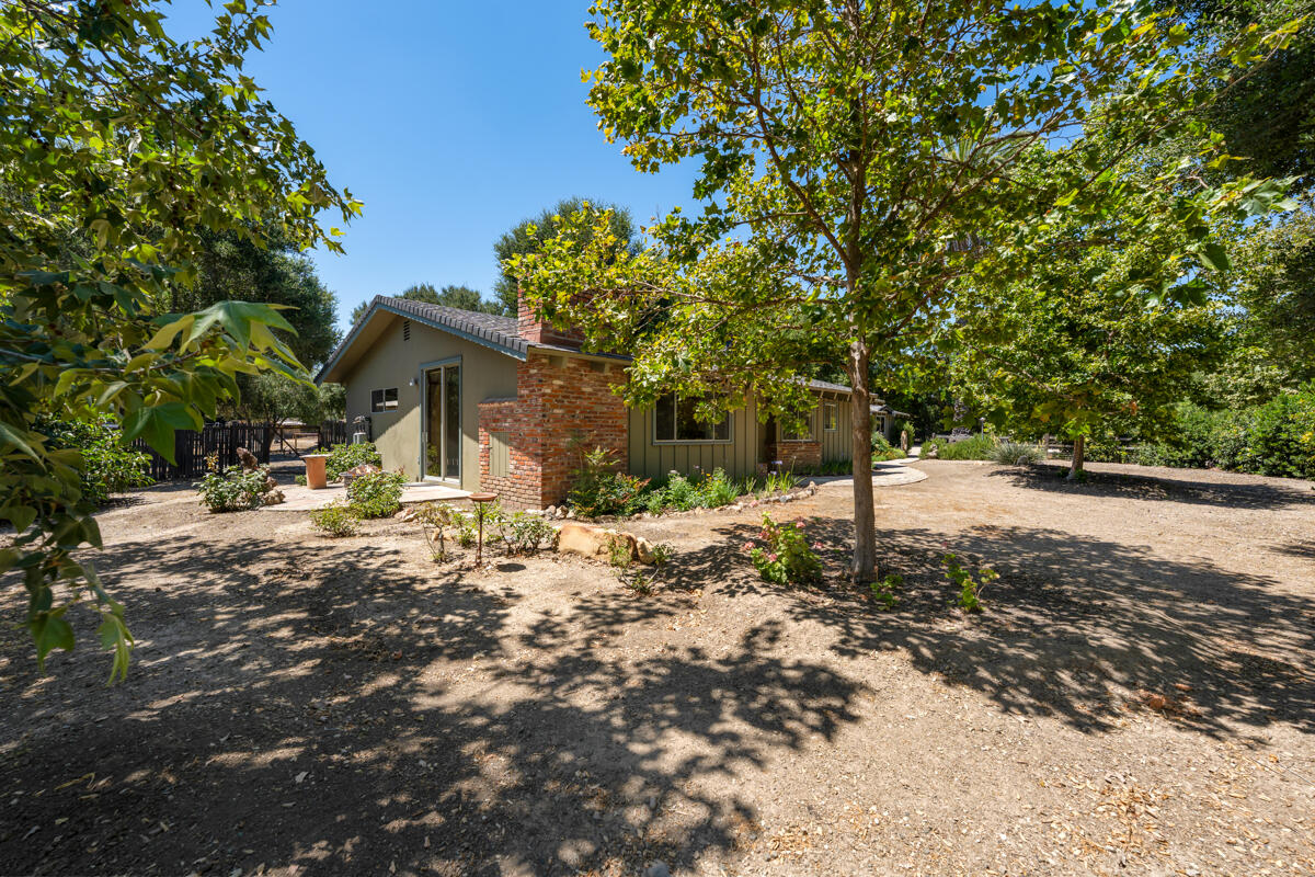 1485 Alamo Pintado Road Solvang, CA 93463 - Photo 21 of 46 _ROY7231