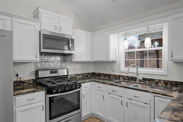 $375,000 | 5066 Allison Way Northeast, Sugar Hill, GA 30518