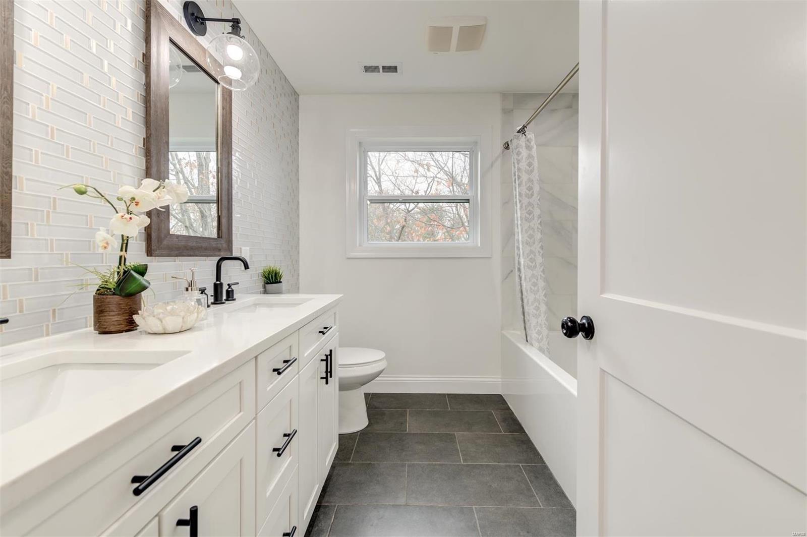 834 North Spoede Road St. Louis, MO 63141 - Photo 50 of 86 Gallery Image 50