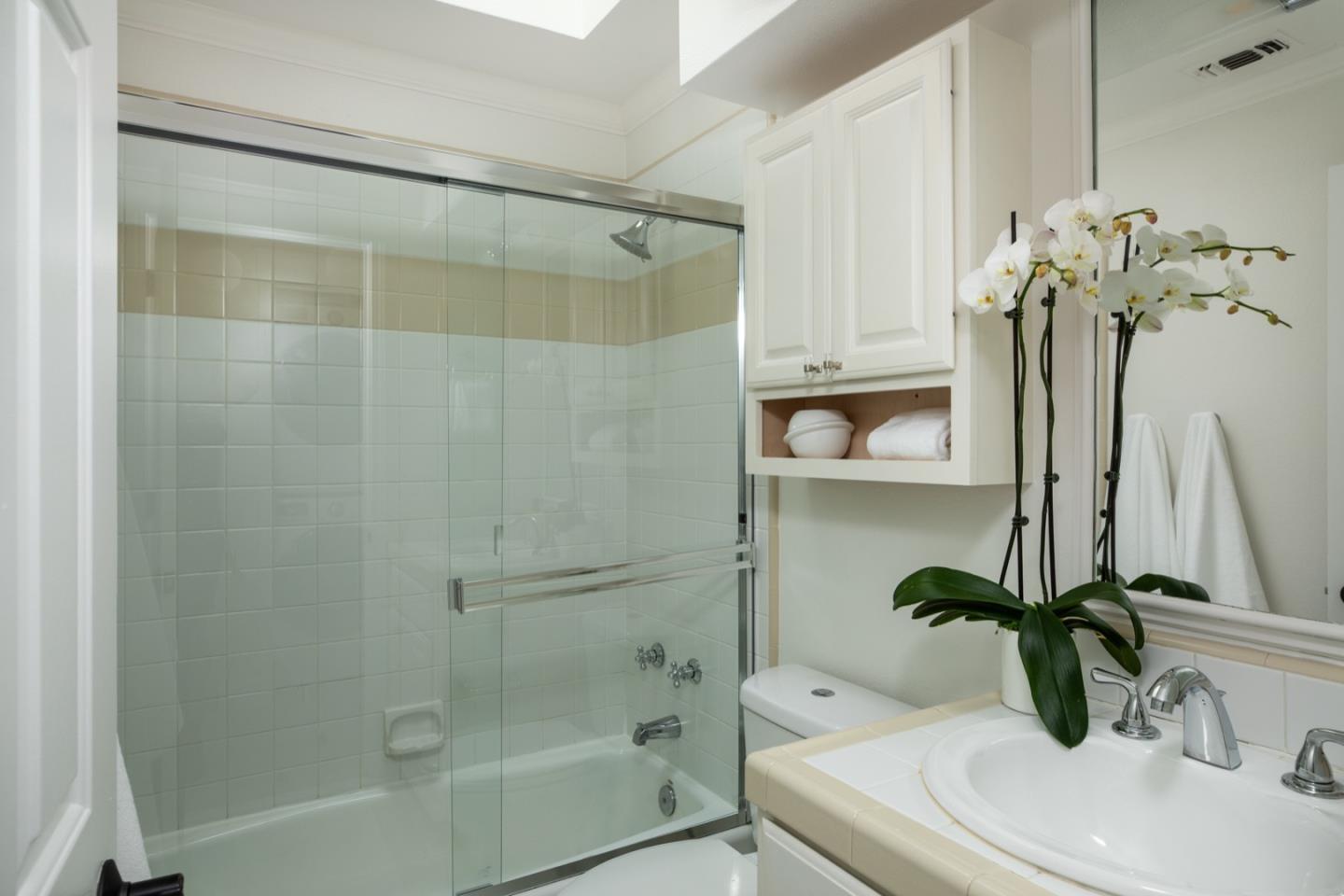 655 Roble Avenue Menlo Park, CA 94025 - Photo 14 of 16