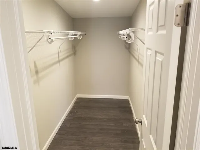 $2,695 | 313 Zion Road, Egg Harbor Township, NJ 08234