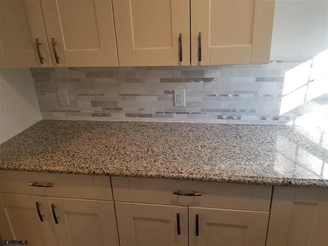 $2,695 | 313 Zion Road, Egg Harbor Township, NJ 08234