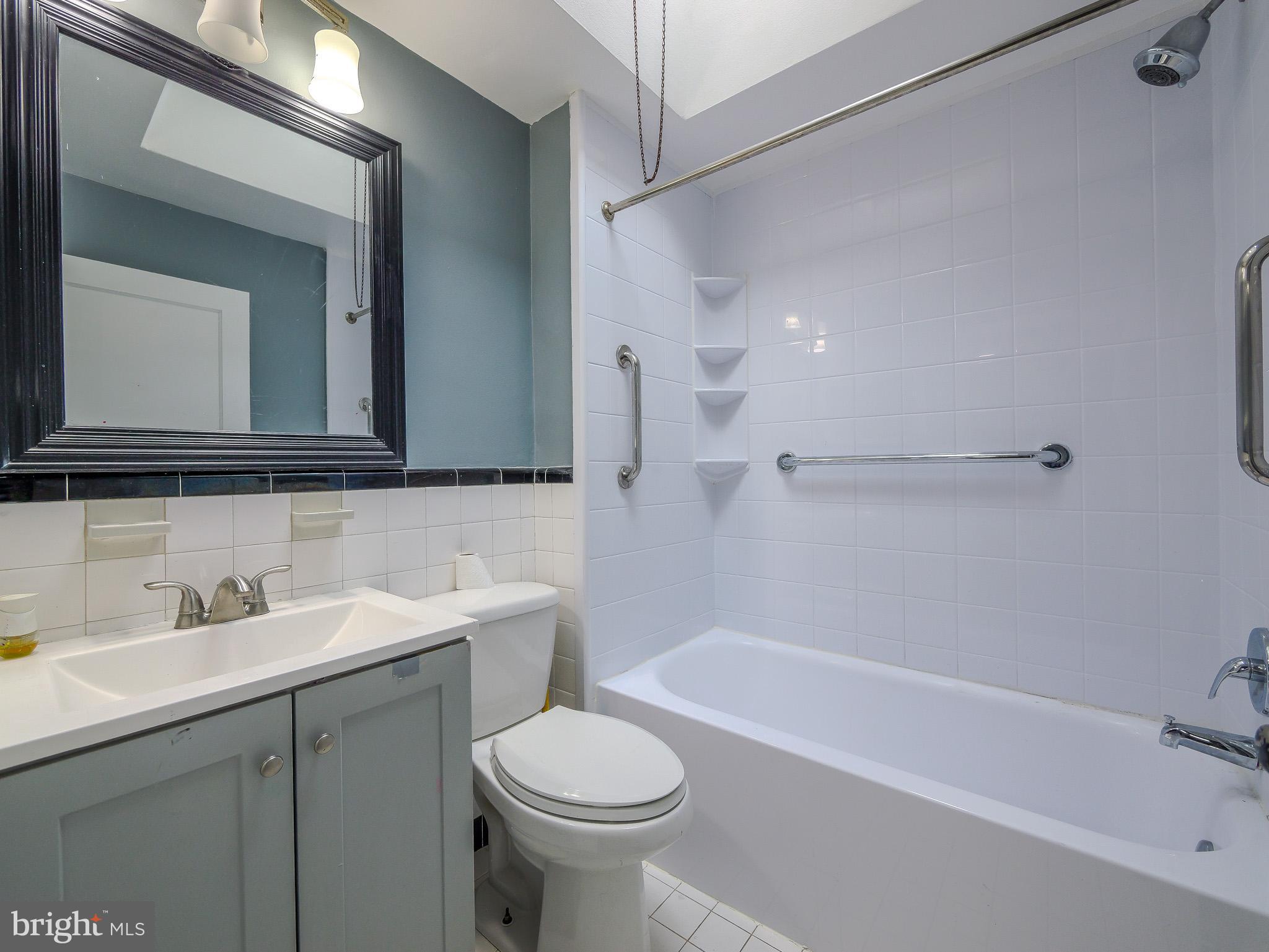 234 Hampden Road Upper Darby, PA 19082 - Photo 14 of 19 Second Floor Bathroom