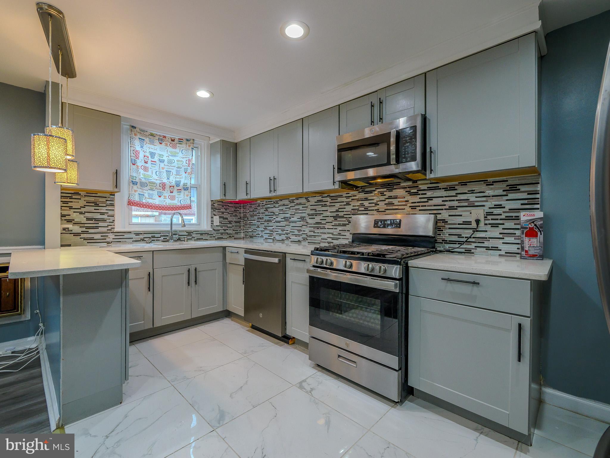 234 Hampden Road Upper Darby, PA 19082 - Photo 5 of 19 Kitchen