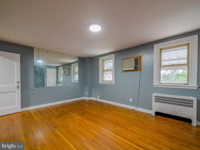 $254,900 | 234 Hampden Road, Upper Darby, PA 19082