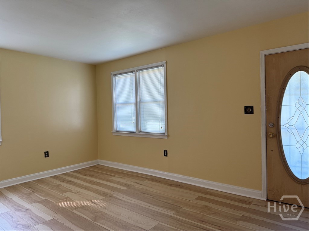 1908 Vassar Street Savannah, GA 31405 - Photo 9 of 12