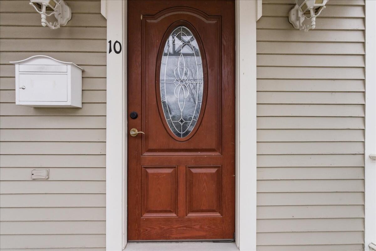 10 Middle Street Lisbon, ME 04252 - Photo 11 of 57 11-exterior_front_door