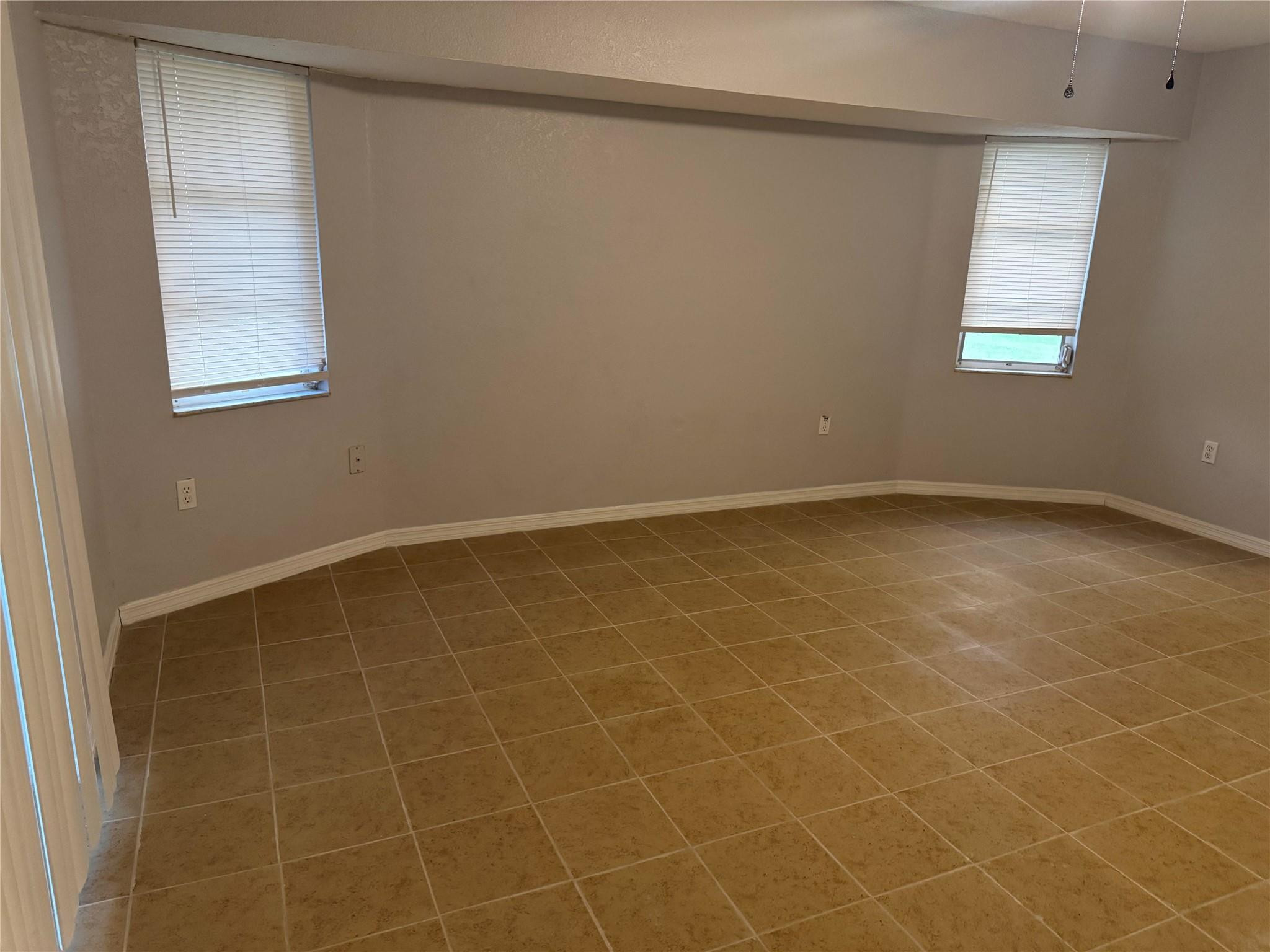 529 Guild Street Port Charlotte, FL 33954 - Photo 29 of 41 a bathroom with a window