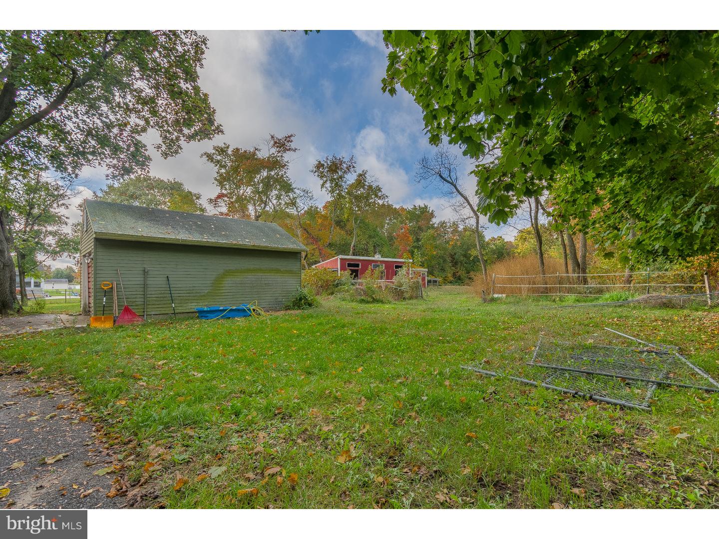 459 Chews Landing Road Sicklerville, NJ 08081 - Photo 20 of 25 Gallery Image 20