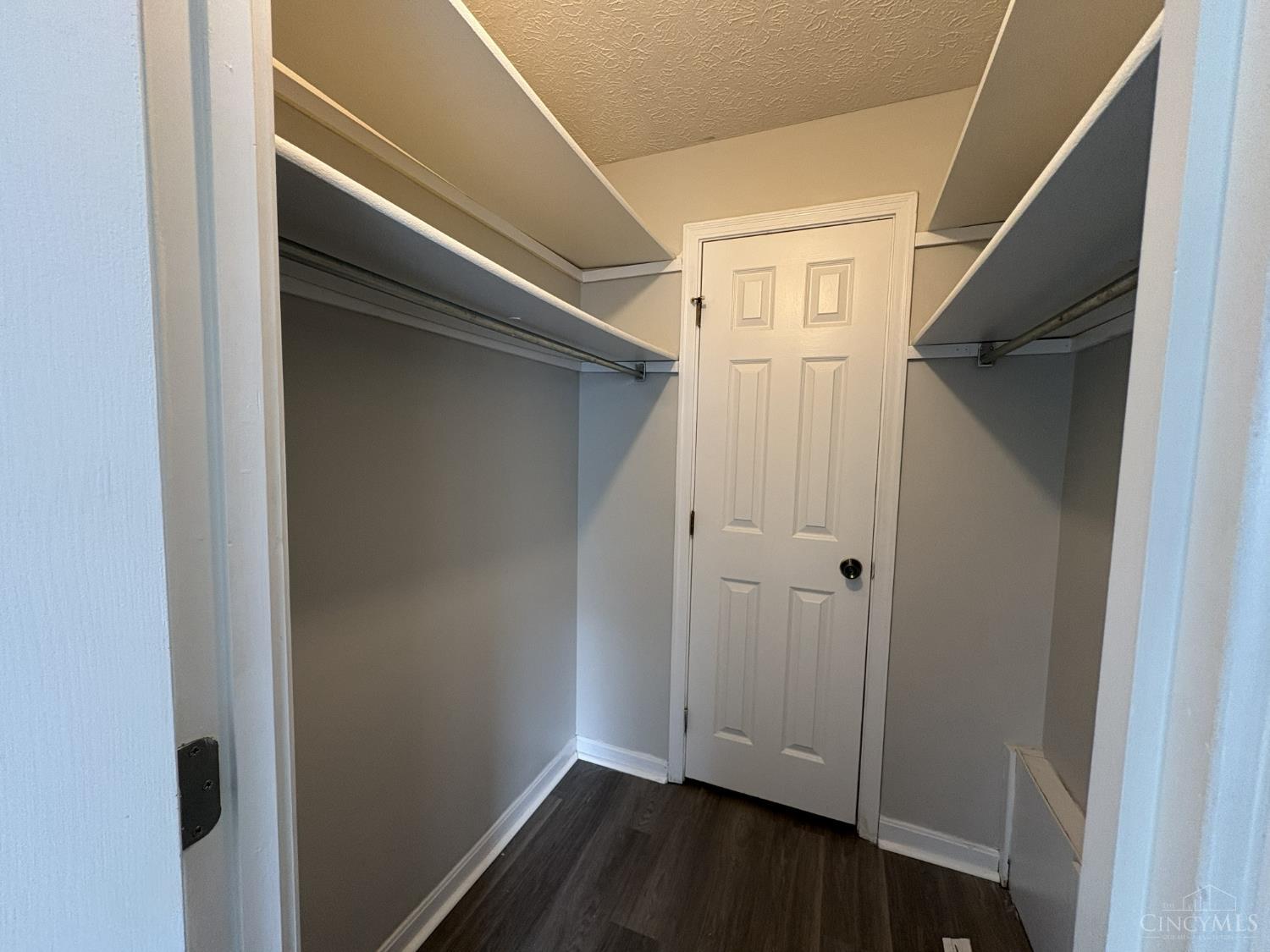 3503 West Fork Road, Unit 7 Cincinnati, OH 45211 - Photo 8 of 10