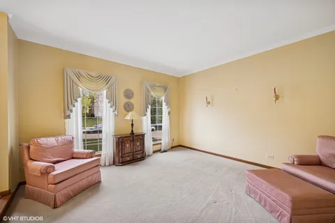 $430,000 | 450 Old Oak Circle, Algonquin, IL 60102