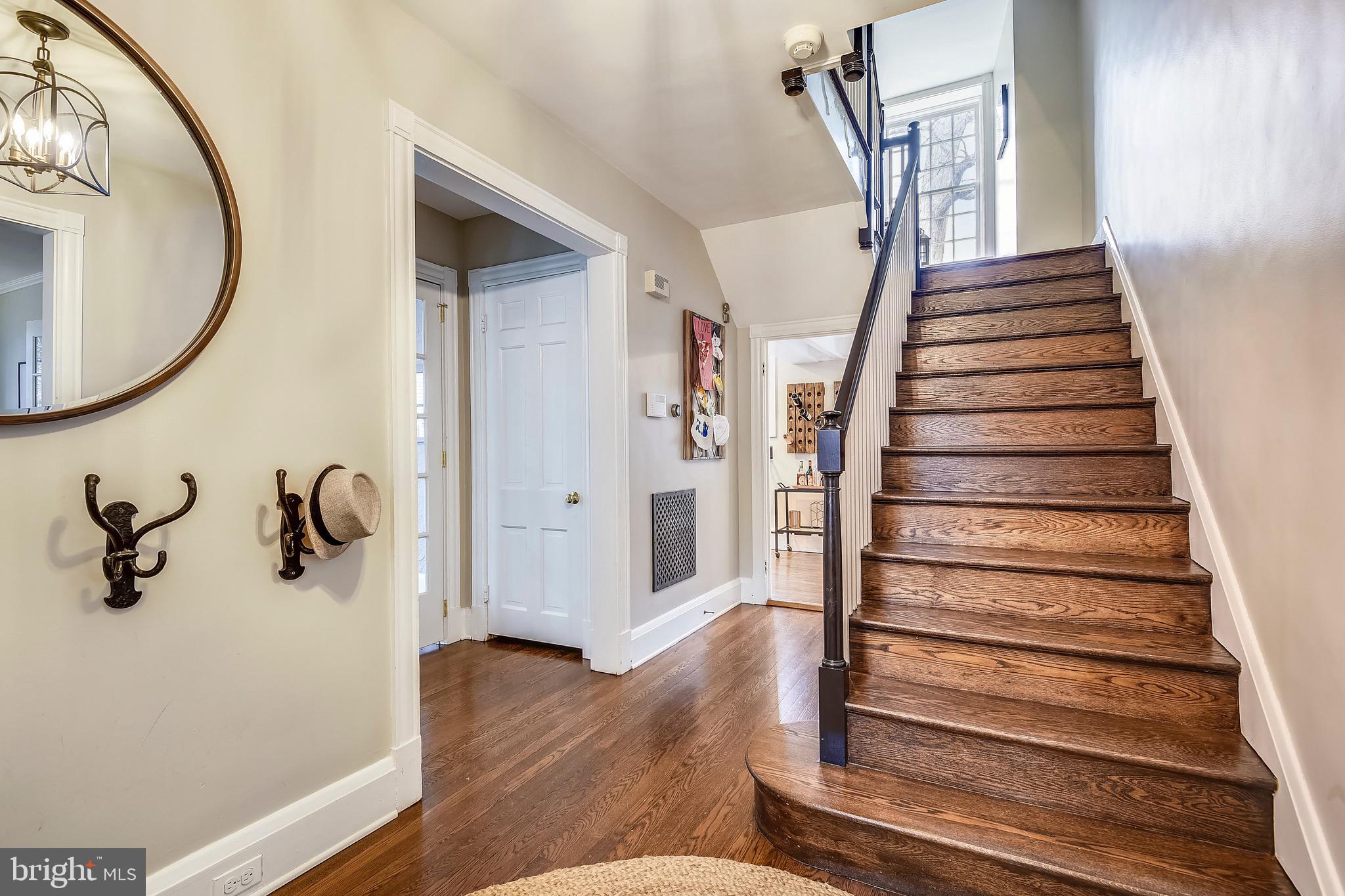 208 Tunbridge Road Baltimore, MD 21212 - Photo 2 of 32