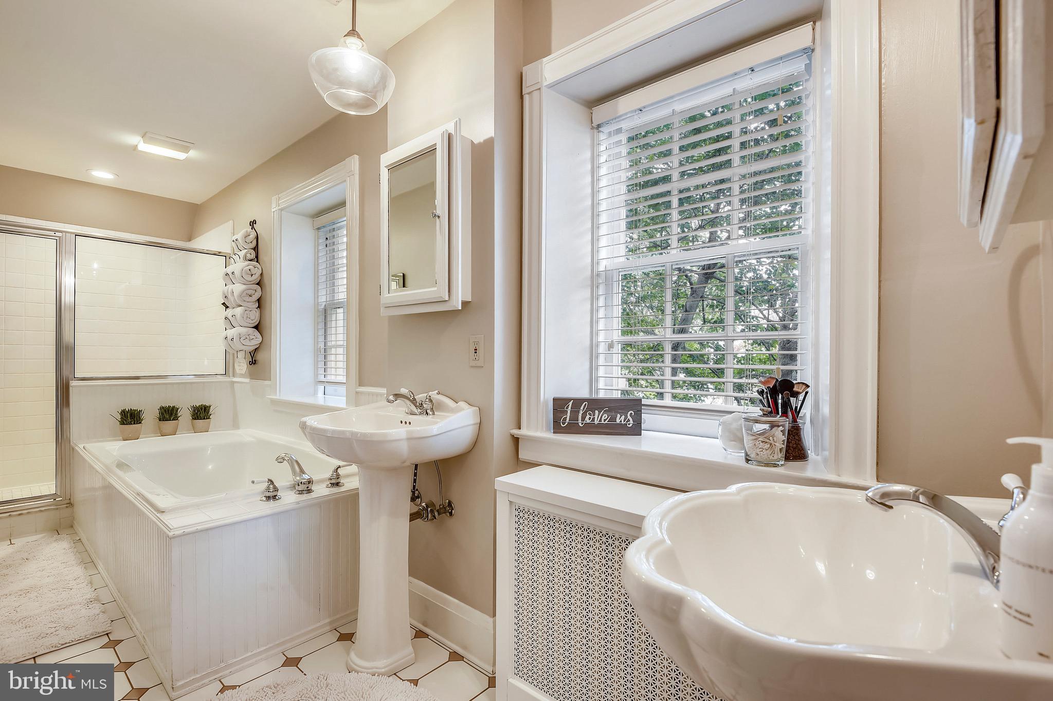 208 Tunbridge Road Baltimore, MD 21212 - Photo 20 of 32