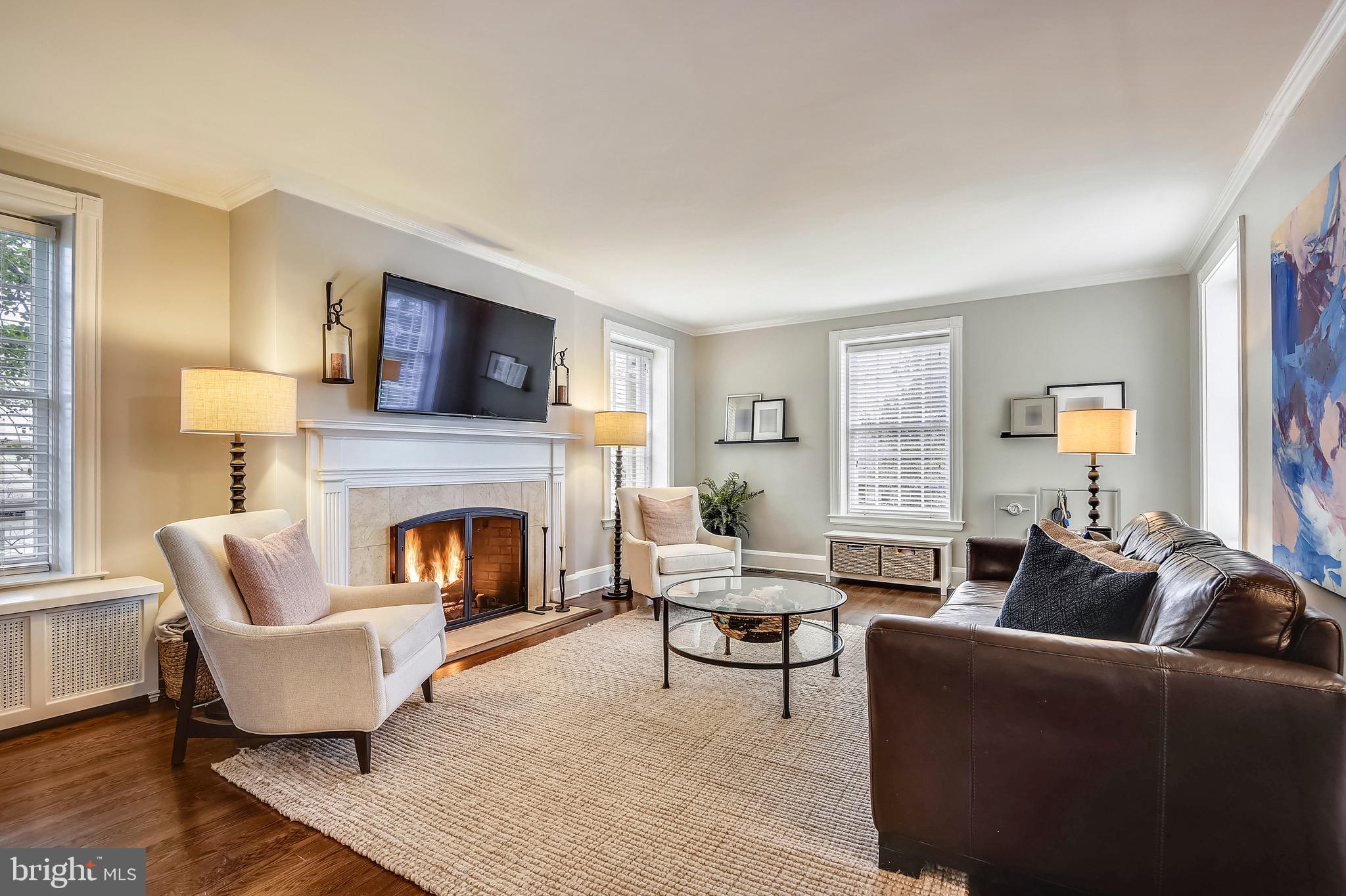 208 Tunbridge Road Baltimore, MD 21212 - Photo 4 of 32