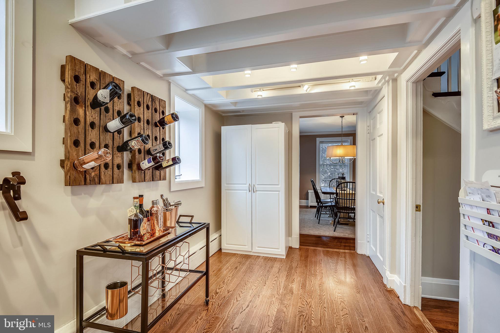 208 Tunbridge Road Baltimore, MD 21212 - Photo 8 of 32