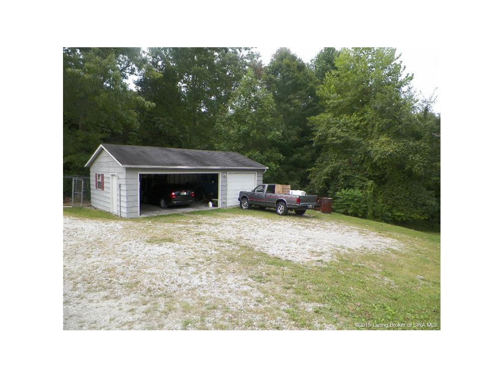 8571 South Riddle Road English, IN 47118 - Photo 8 of 9