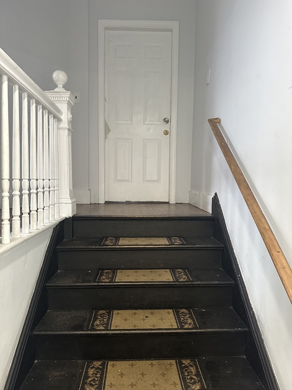 441 High Street, Unit 2 Lowell, MA 01852 - Photo 6 of 29