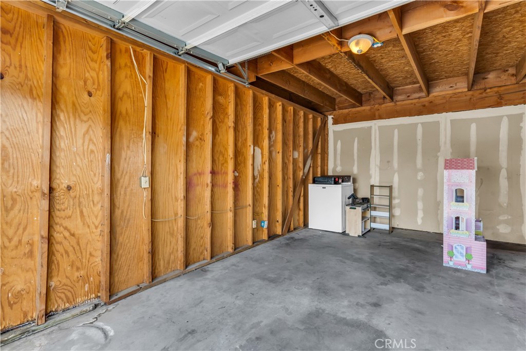 8922 I Hesperia, CA 92345 - Photo 17 of 17