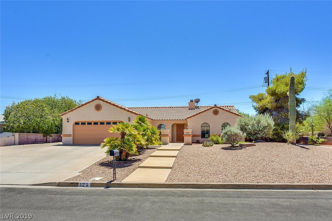 525 East Fairway Road Henderson, NV 89015 - Photo 1 of 15