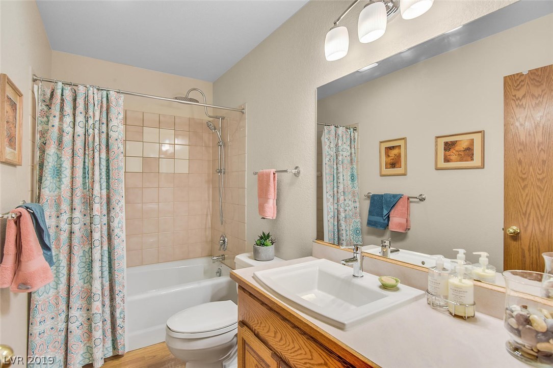 525 East Fairway Road Henderson, NV 89015 - Photo 12 of 15