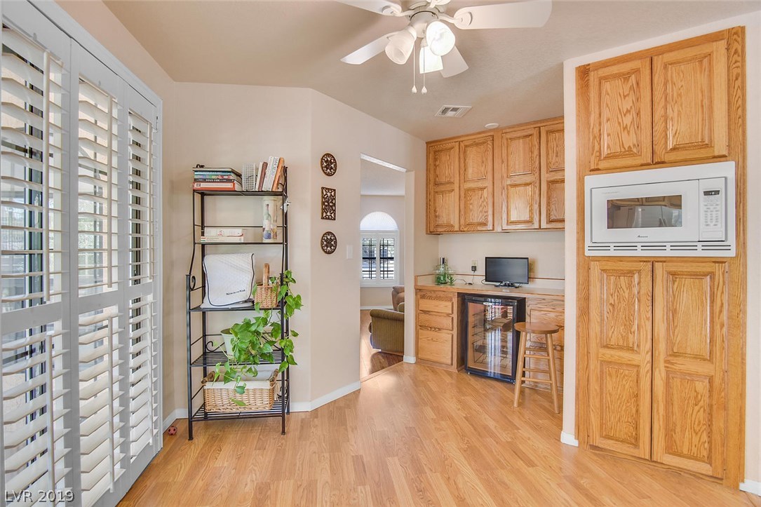 525 East Fairway Road Henderson, NV 89015 - Photo 9 of 15