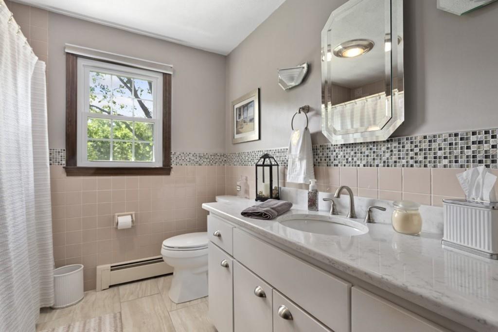 32 Milepost Road Reading, MA 01867 - Photo 15 of 36 Gallery Image 15