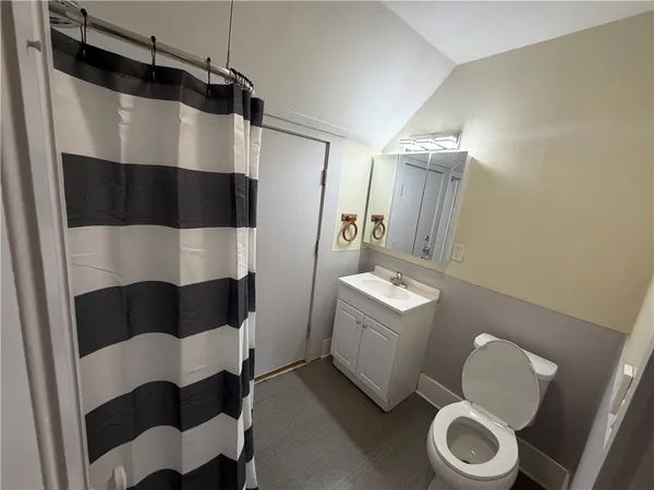 $995 | 1056 Walnut Street, Elmira, NY 14905