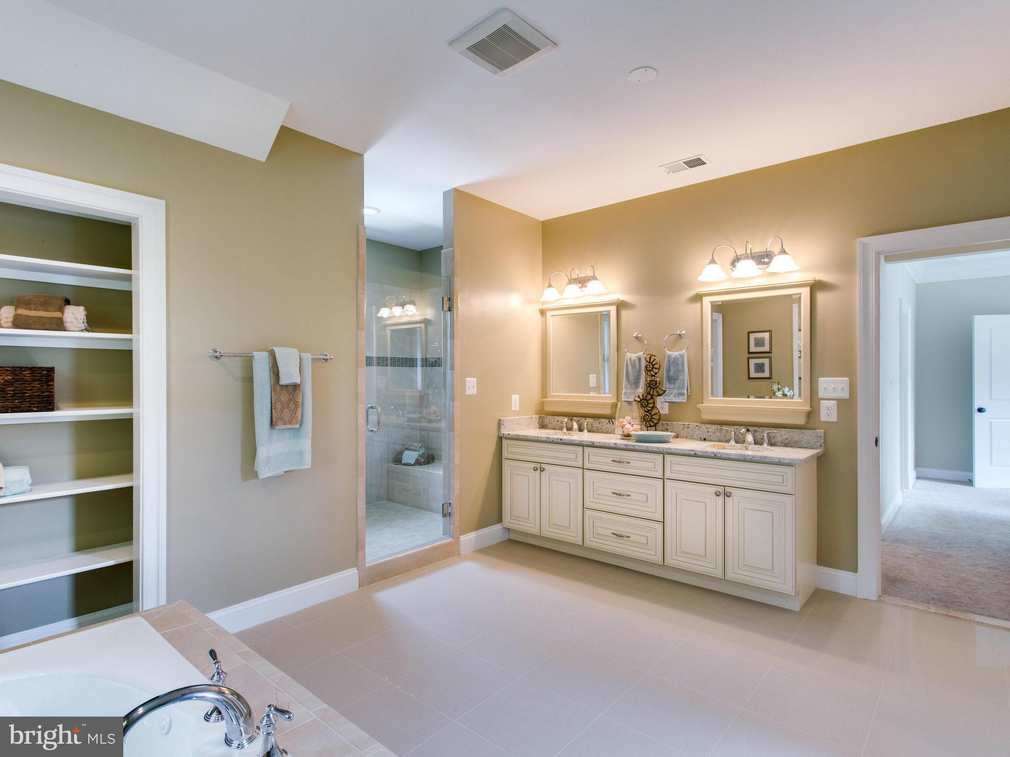 501 Tapawingo Road Southwest Vienna, VA 22180 - Photo 20 of 30 Bath (Master)