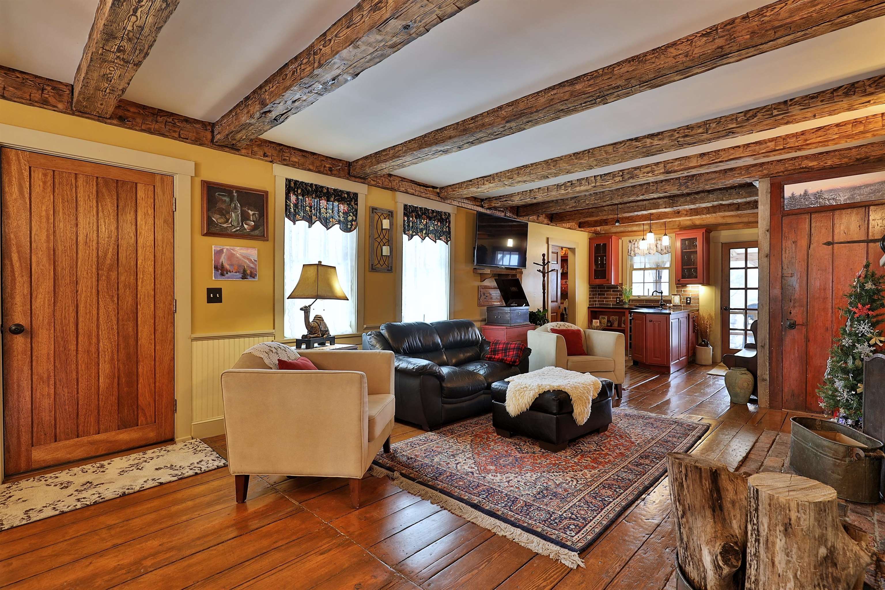 416 Baker Hill Road Bridgewater, VT 05035 - Photo 9 of 40