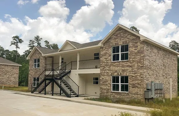 $950 | 1000 Foster Drive, Unit 4A, Conroe, TX 77301