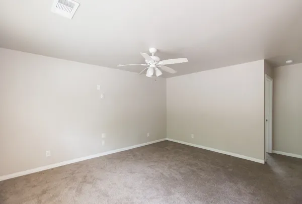 $950 | 1000 Foster Drive, Unit 4A, Conroe, TX 77301