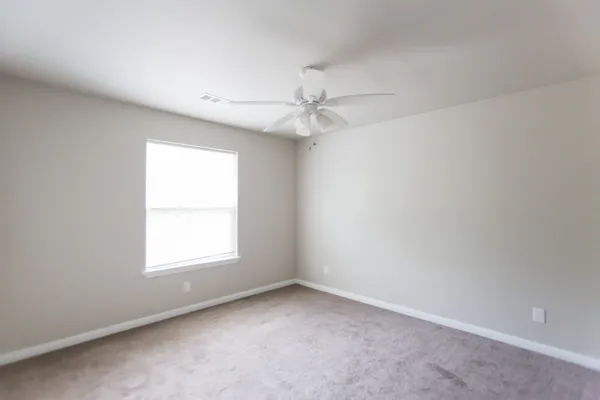 $950 | 1000 Foster Drive, Unit 4A, Conroe, TX 77301