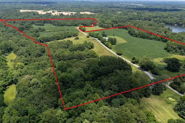 $540,000 | 1080 Zion Road, Carbondale, IL 62902