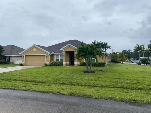$2,900 | 5910 Northwest Java Court, Port St. Lucie, FL 34986